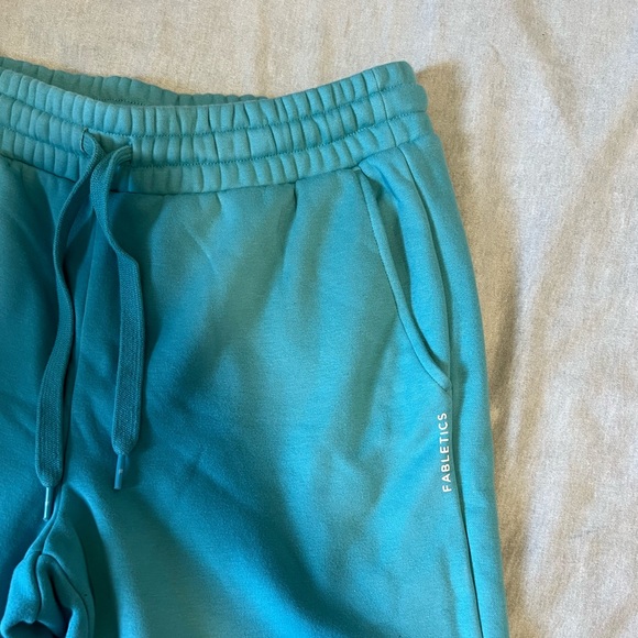 Fabletics Sweatpants - Picture 2 of 5